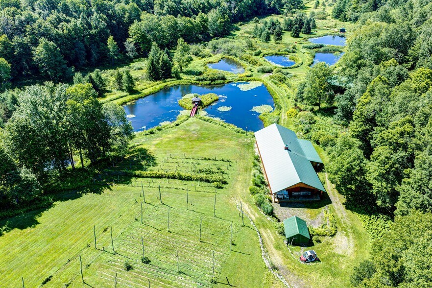 More Photos Of 304 Sutherland Rd, East Meredith Lodge Meeting Hall For Sale