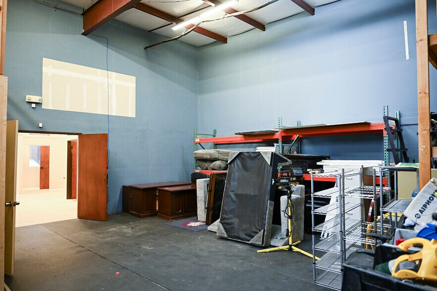 More Photos Of 1800 Industrial Blvd, Colleyville Loft Creative Space For Sale