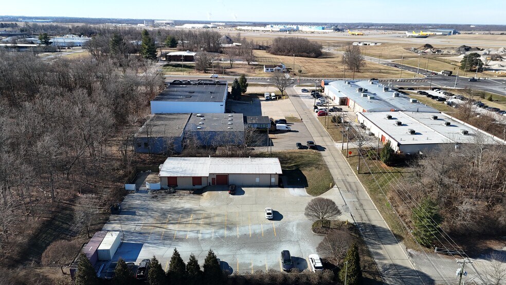 More Photos Of 1507 Cox Ave, Erlanger Industrial For Sale