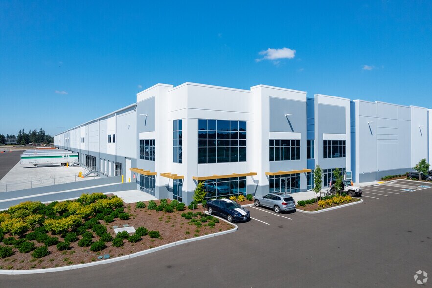 More Photos Of 4417 192nd St E, Tacoma Warehouse For Lease