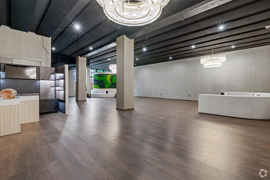 More Photos Of 460-464 9th St, San Francisco Loft Creative Space For Sale