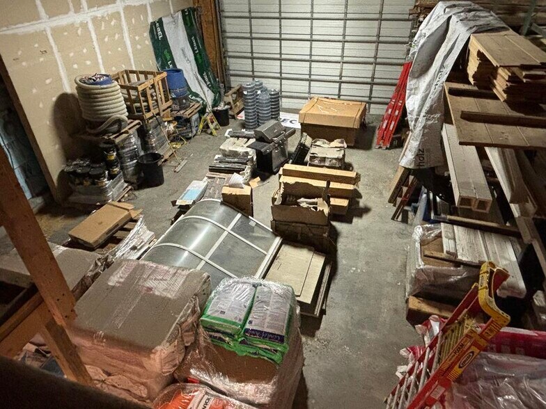 More Photos Of 43 State St, Presque Isle General Retail For Sale