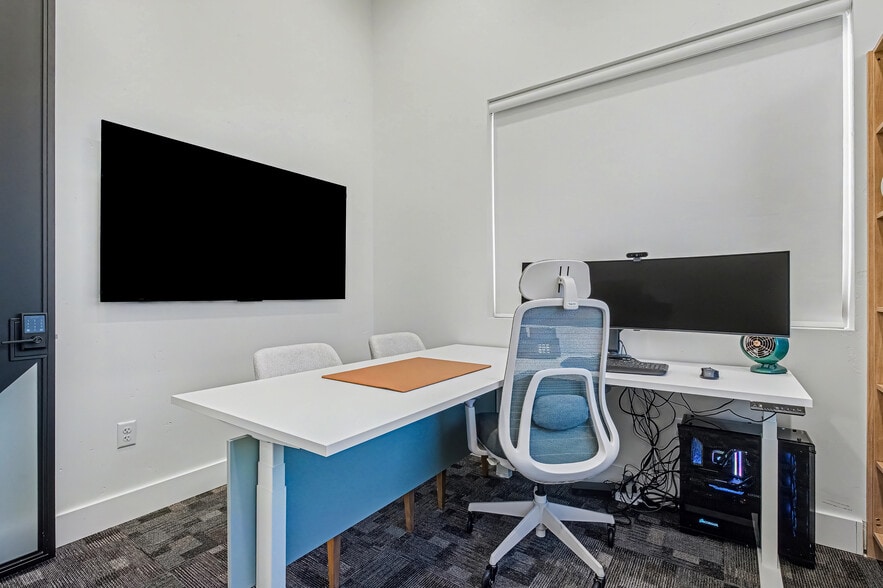 More Photos Of 3140 W Belltower Dr, Meridian Office For Lease