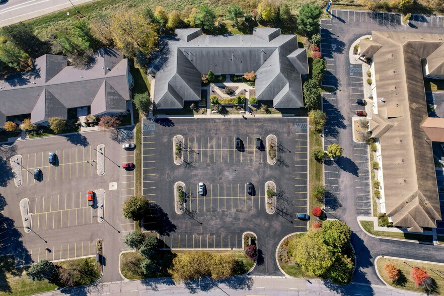 More Photos Of 2175 University Park Dr, Okemos Medical For Sale