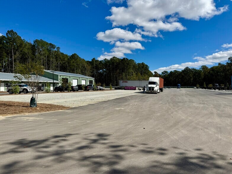More Photos Of 185 Brewer Rd, Summerville Land For Lease
