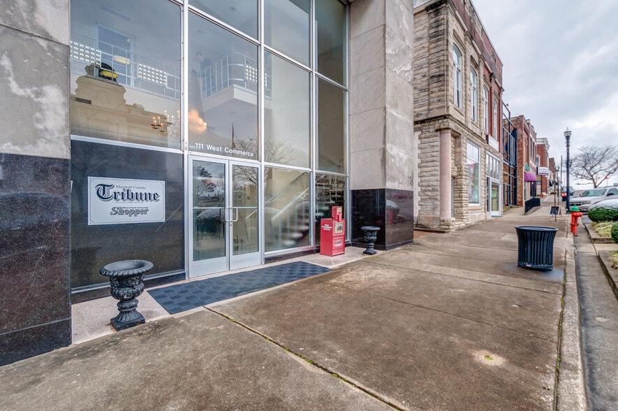 More Photos Of 111 W Commerce St, Lewisburg Bank For Sale