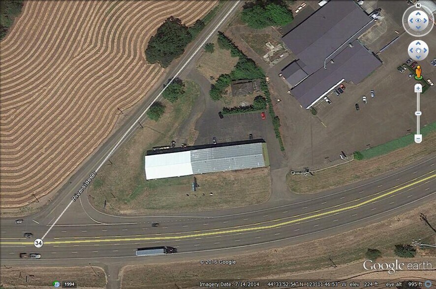 More Photos Of 29879 OR-34, Albany Showroom For Sale