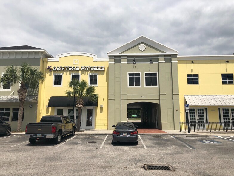 More Photos Of 16144 Churchview Dr, Lithia Unknown For Lease