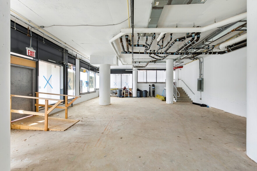 More Photos Of 737 4th Ave, Brooklyn Apartments For Lease