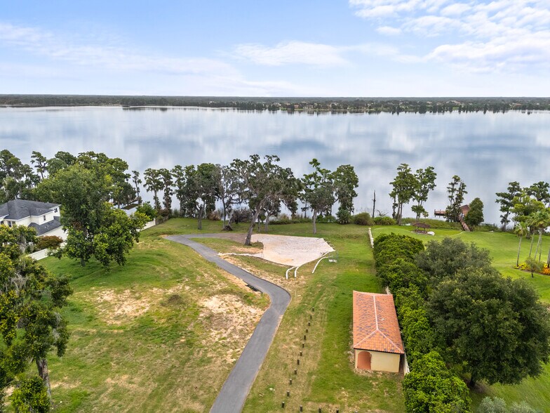 More Photos Of 11901 Fort King Hwy, Thonotosassa Winery Vineyard For Sale