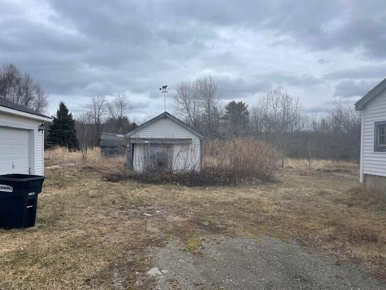 More Photos Of 229 Avenue Rd, Levant Land For Sale