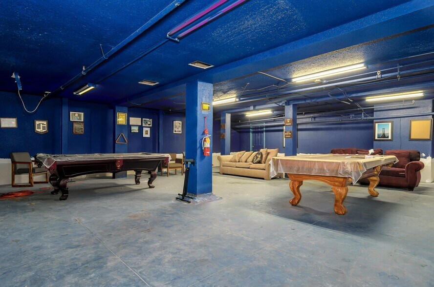 More Photos Of 311-319 Railroad Ave, Pittsburg Freestanding For Sale