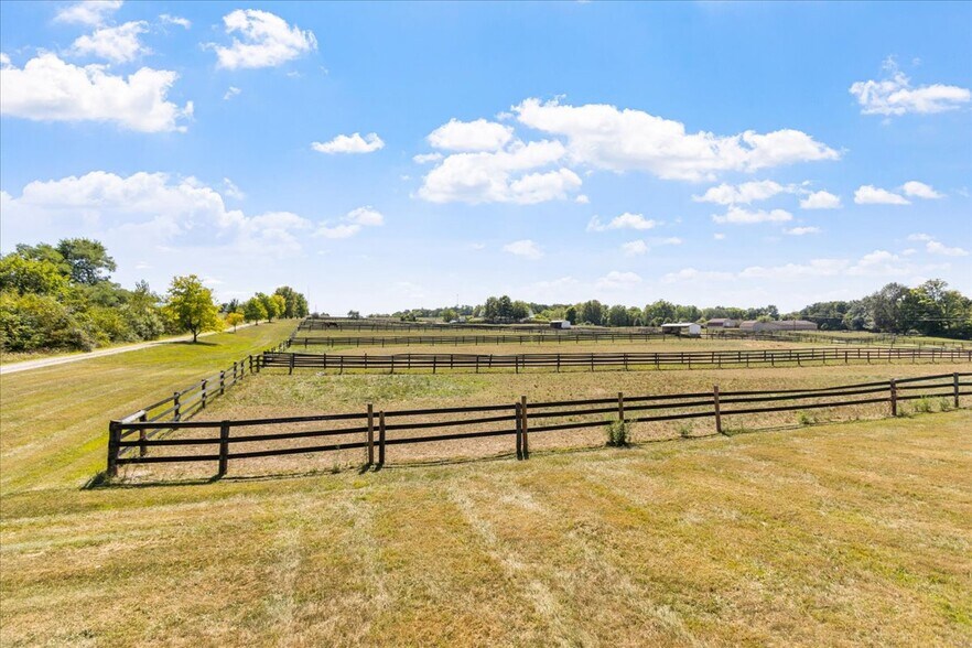 More Photos Of 7233 National Rd, Thornville Land For Sale