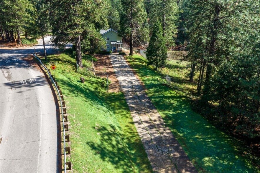 More Photos Of 2611 Nevada City Hwy, Grass Valley Specialty For Sale