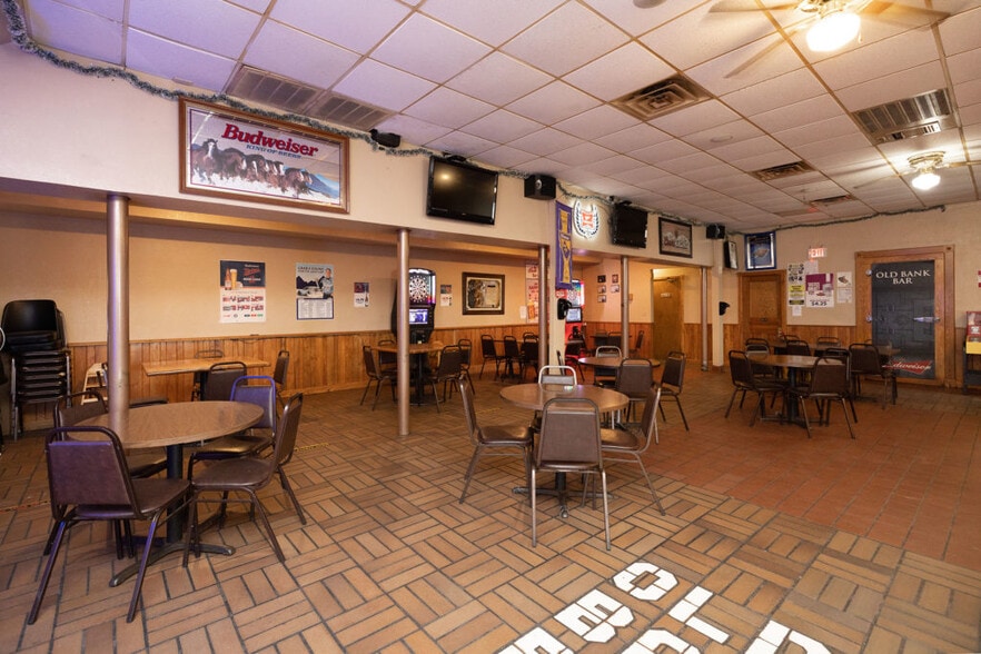 More Photos Of 100 S Washington St, Lake City Restaurant For Sale