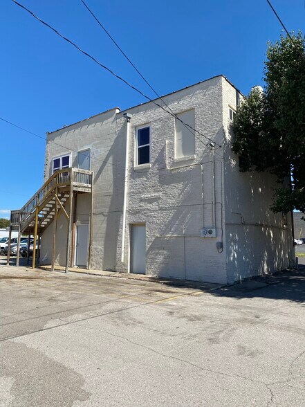 More Photos Of 208 S Lamine Ave, Sedalia Office Residential For Sale