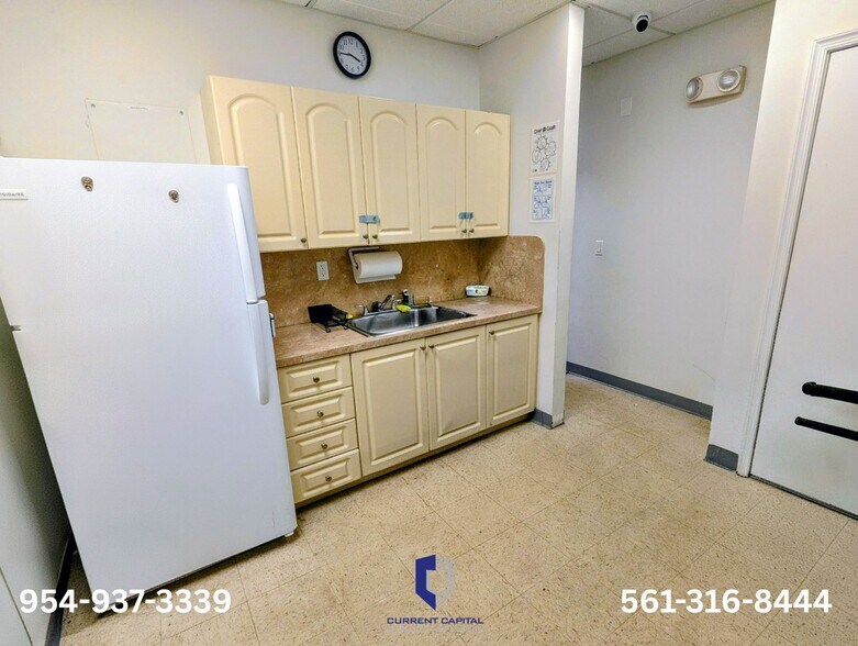 More Photos Of 1100 W Oakland Park Blvd, Fort Lauderdale Unknown For Lease