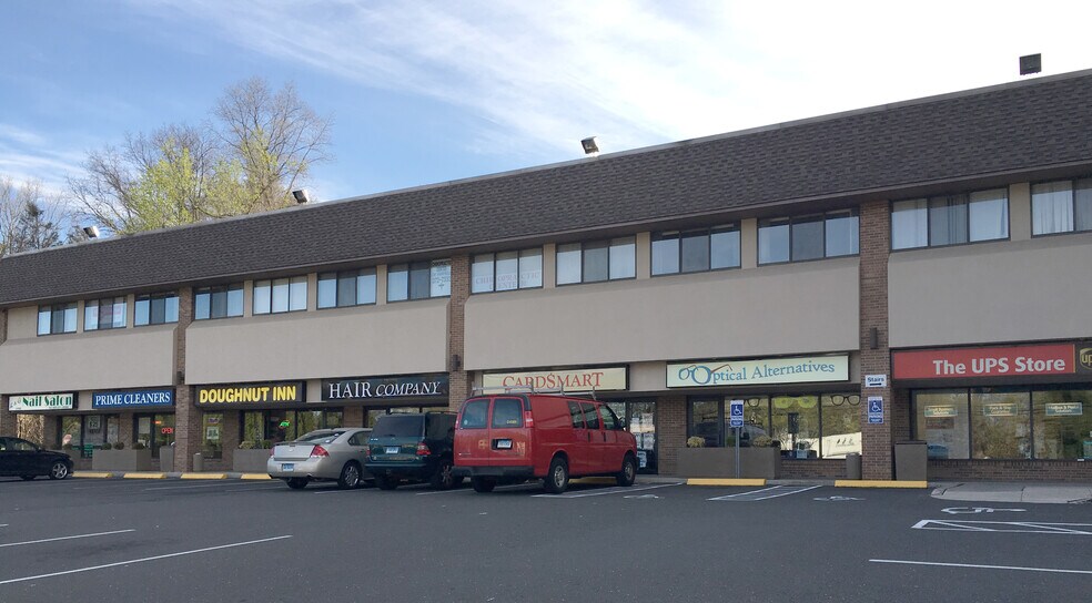 More Photos Of 2452-2490 Black Rock Tpke, Fairfield General Retail For Lease