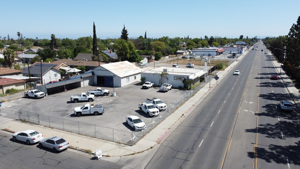 More Photos Of 3405 E Tulare St, Fresno Flex For Sale