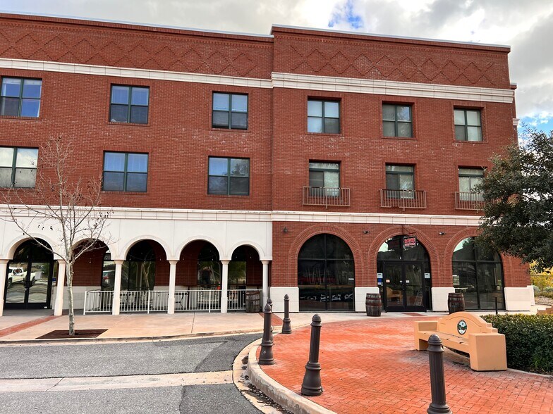 More Photos Of 42081 3rd St, Temecula Apartments For Lease