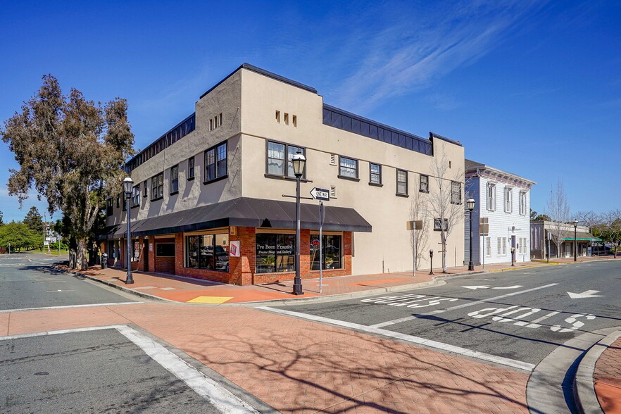 More Photos Of 411-413 Ferry St, Martinez Storefront Retail Office For Sale