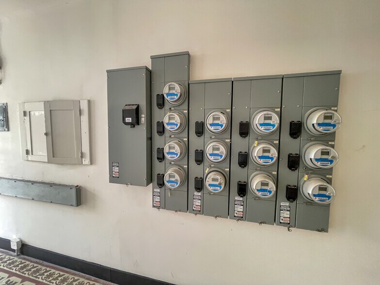 More Photos Of 36 NE 65th St, Miami Apartments For Sale