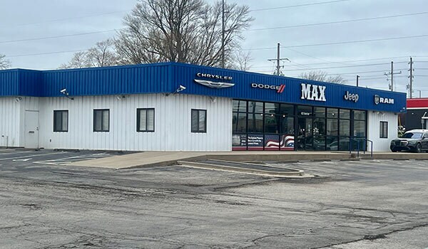 More Photos Of 1421 E North Ave, Belton General Retail For Sale