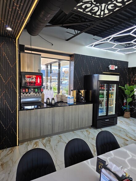 More Photos Of 1186 E West Maple Rd, Walled Lake Restaurant For Lease