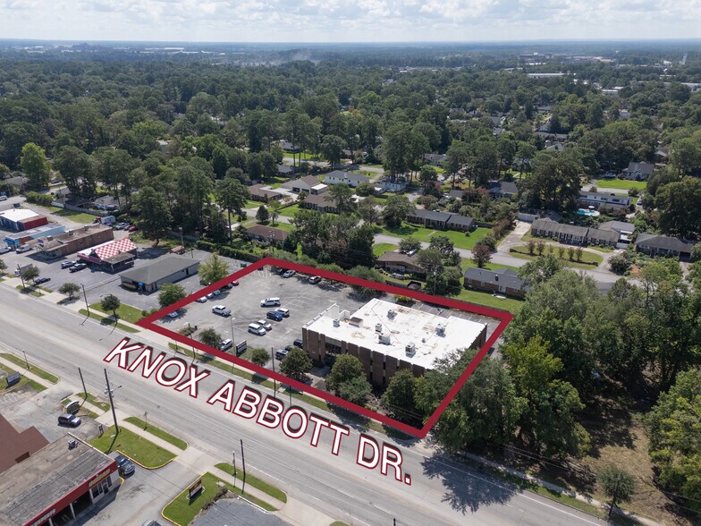 More Photos Of 989 Knox Abbott Dr, Cayce Office For Lease