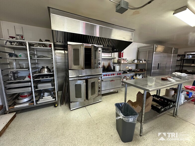 More Photos Of 4026-4044 Grass Valley Hwy, Auburn General Retail For Sale