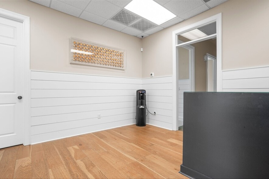 More Photos Of 1544 Fording Island Rd, Hilton Head Island Medical For Sale