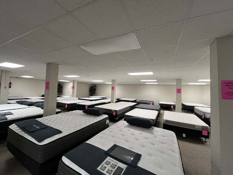 More Photos Of 1219 N Division St, Spokane Freestanding For Sale