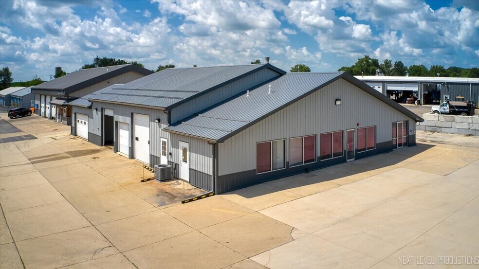 Primary Photo Of 2690 E Church St, Sandwich Warehouse For Lease
