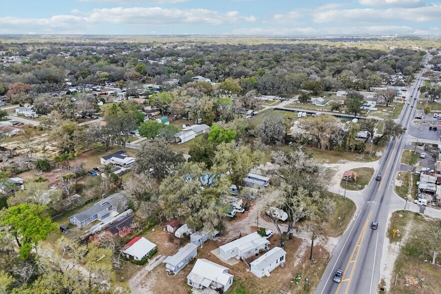 More Photos Of 4233 Gall Blvd, Zephyrhills Manufactured Housing Mobile Home Park For Sale