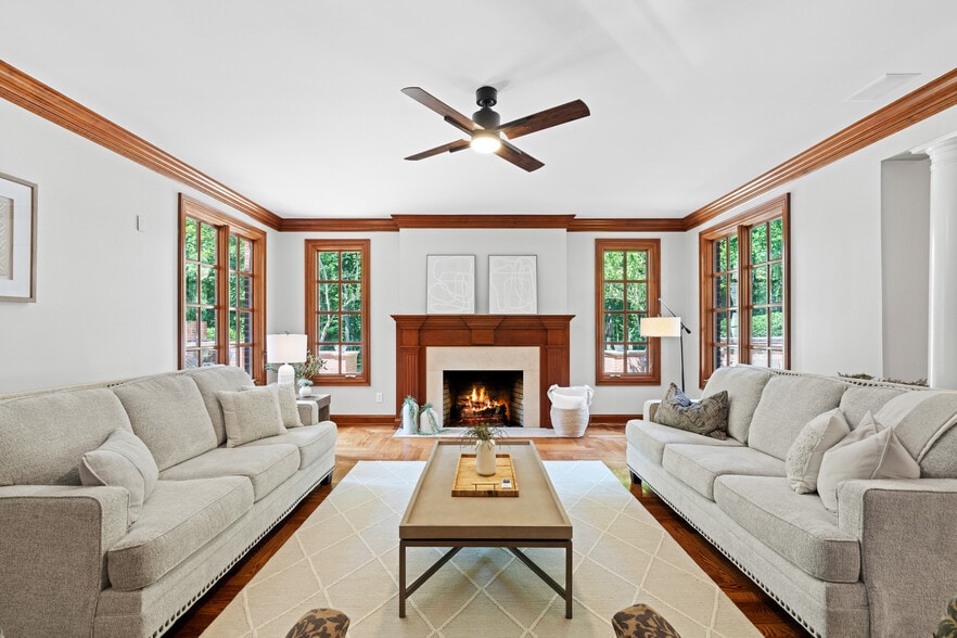 More Photos Of 5455 Plantation Rd, Sunbury Lodge Meeting Hall For Sale