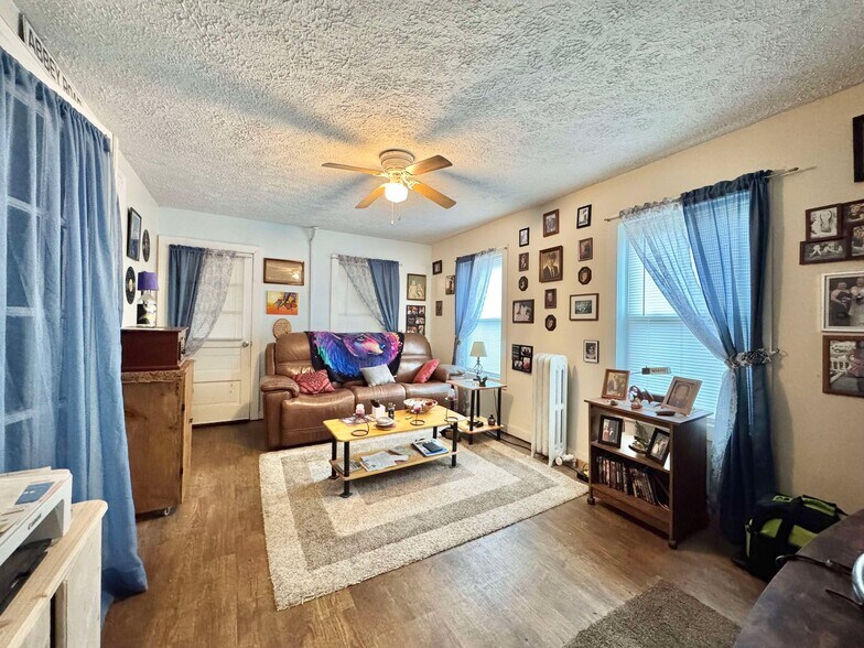 More Photos Of 301 E North St, Geneva Apartments For Sale