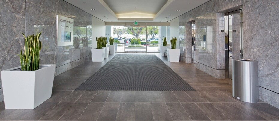 More Photos Of 2780 Skypark Dr, Torrance Medical For Lease