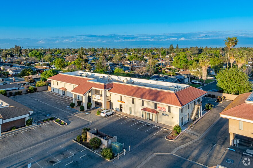 More Photos Of 3300 S Fairway St, Visalia Office For Lease