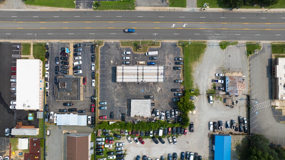 More Photos Of 150 E Belt Blvd, Richmond Service Station For Sale