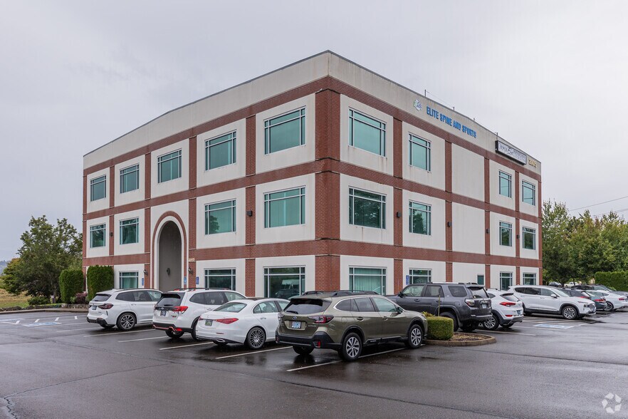 More Photos Of 20015 SW Pacific Hwy, Sherwood Medical For Lease