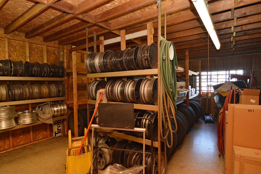 More Photos Of 1350 Allegheny Ave, Reading Auto Salvage Facility For Sale