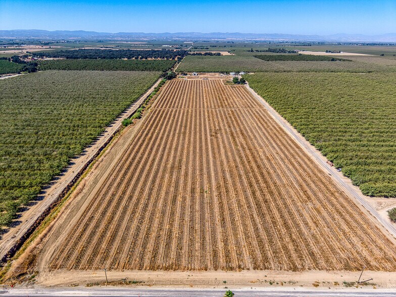 More Photos Of 743 College City Rd, Arbuckle Apartments For Sale