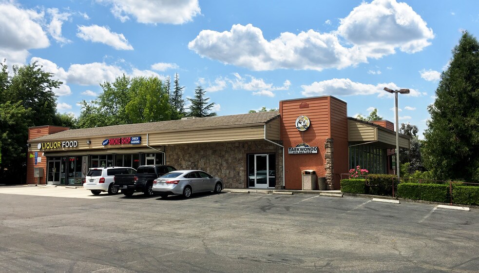 More Photos Of 8066 Sunset Ave, Fair Oaks Storefront Retail Office For Lease