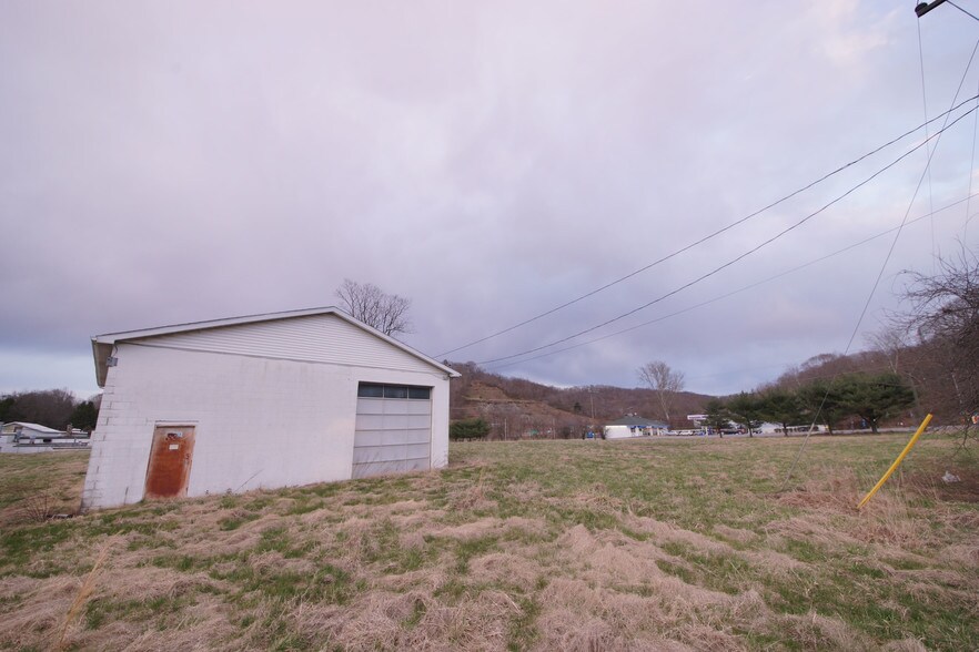 More Photos Of 6019 Ohio River Rd, Huntington Land For Sale