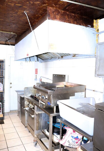 More Photos Of 4410 38th Ave, Vero Beach Multifamily For Sale