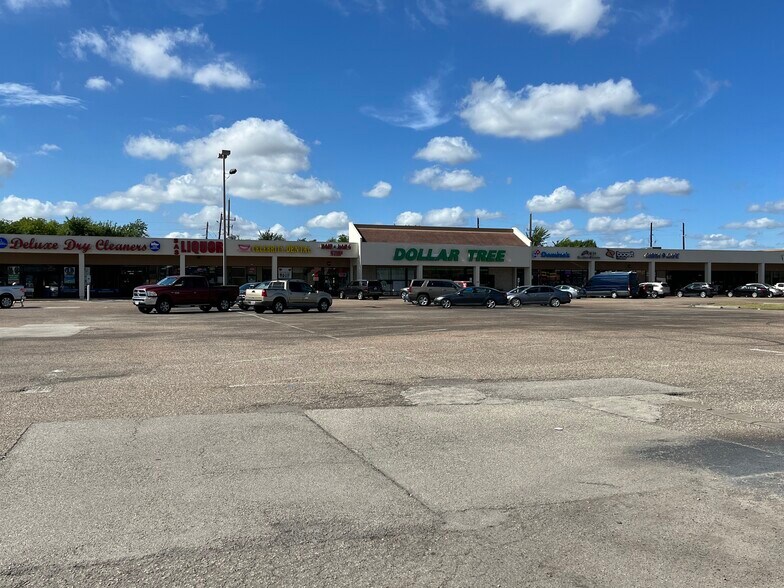 More Photos Of 13811-13849 Cypress North Houston Rd, Cypress Unknown For Lease