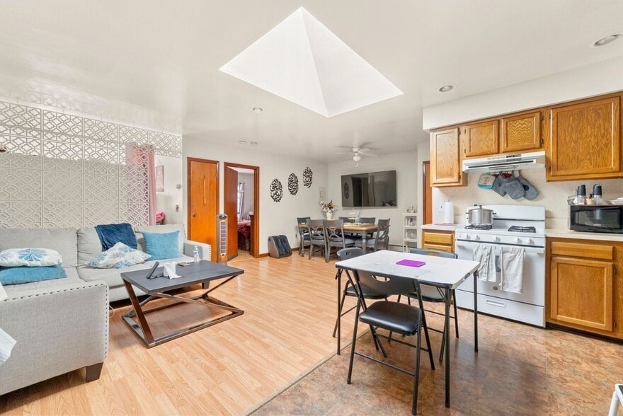 More Photos Of 283 Belmont Ave, Haledon Storefront Retail Residential For Sale