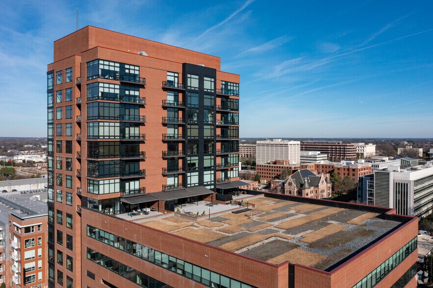 More Photos Of 323 W Jones St, Raleigh Apartments For Lease