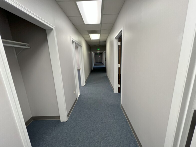 More Photos Of 3706 Crondall Ln, Owings Mills Flex For Lease