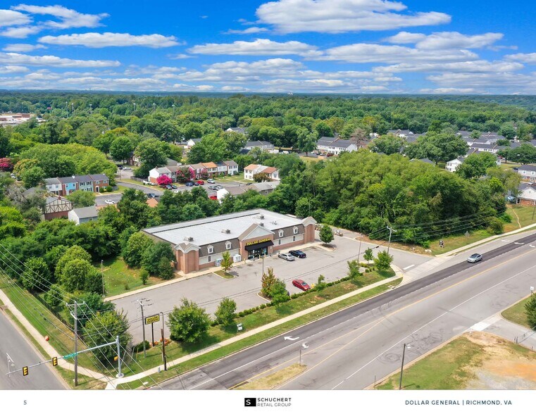 More Photos Of 5210 Wilkinson Rd, Richmond Supermarket For Sale